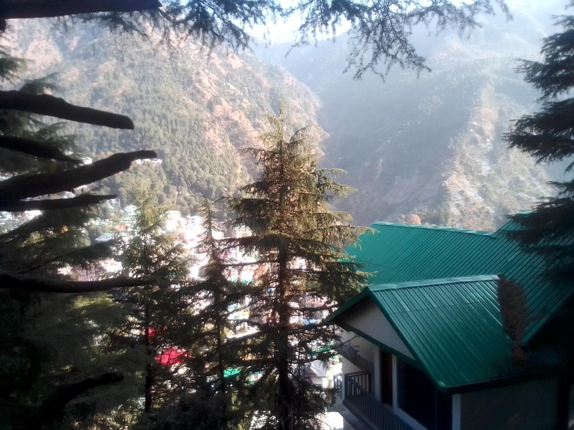 다람샬라 Himalayan Triund Trekking And Mountain View 호스텔 외부 사진